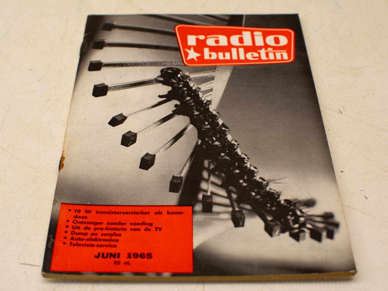 15   Radio Bullet boekjes  30224