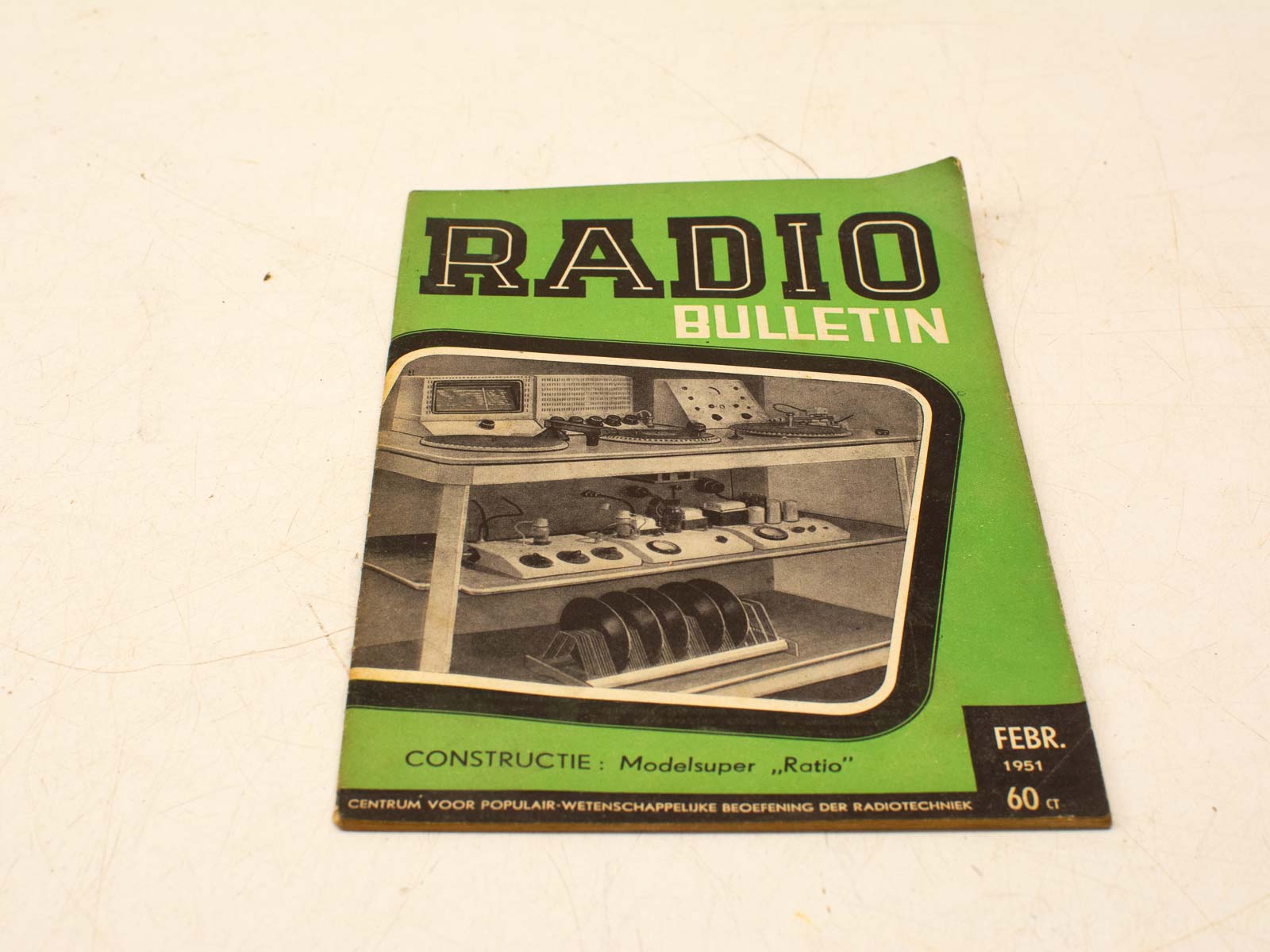 15  Radio Bullet boekjes  30393