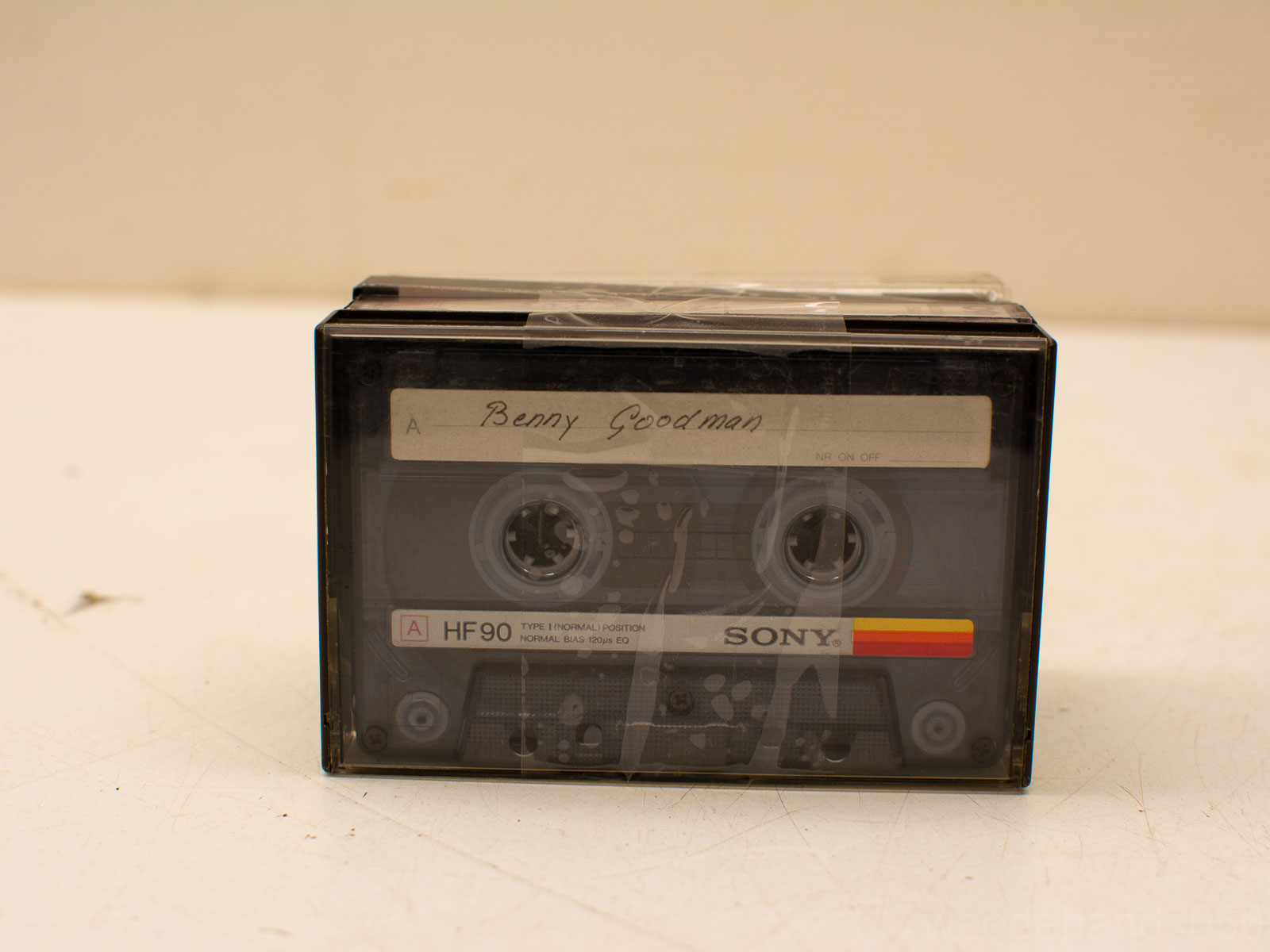 4 cassettebandjes bandjes  30122