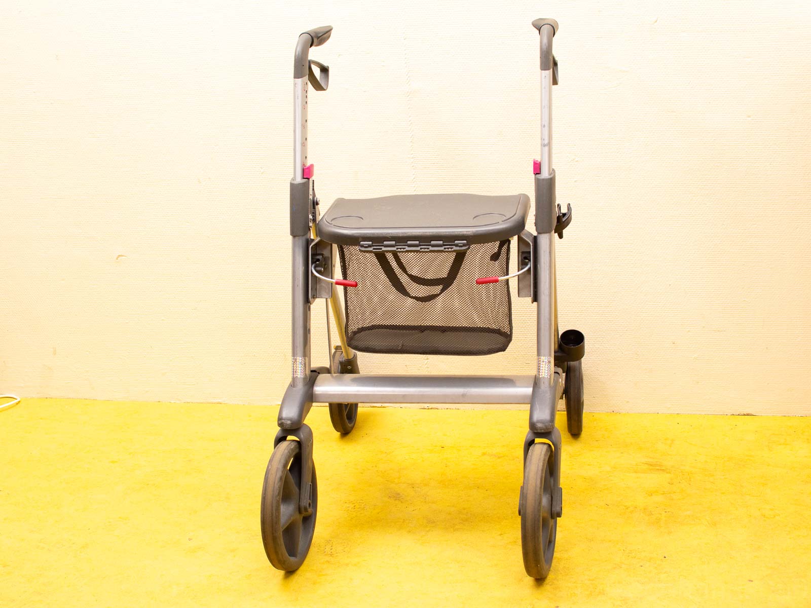 Active access rollator  30643