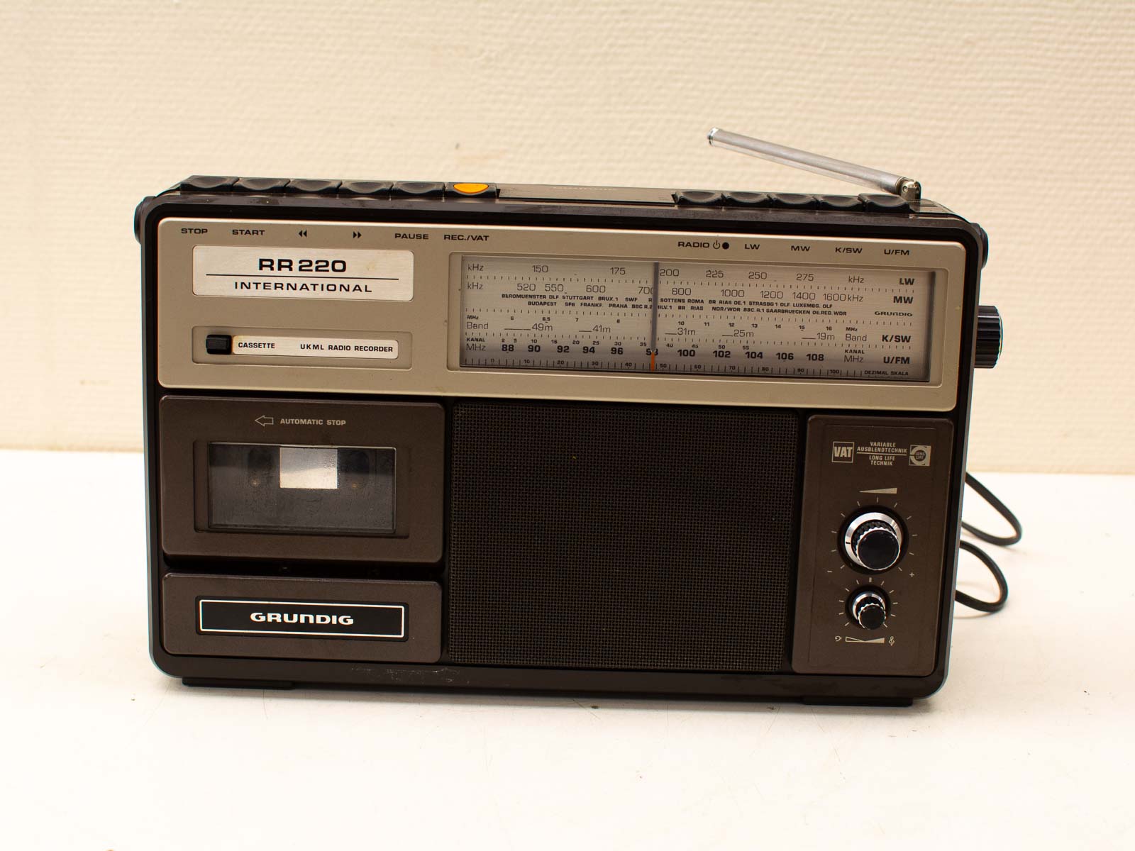 Grundig radio 30198