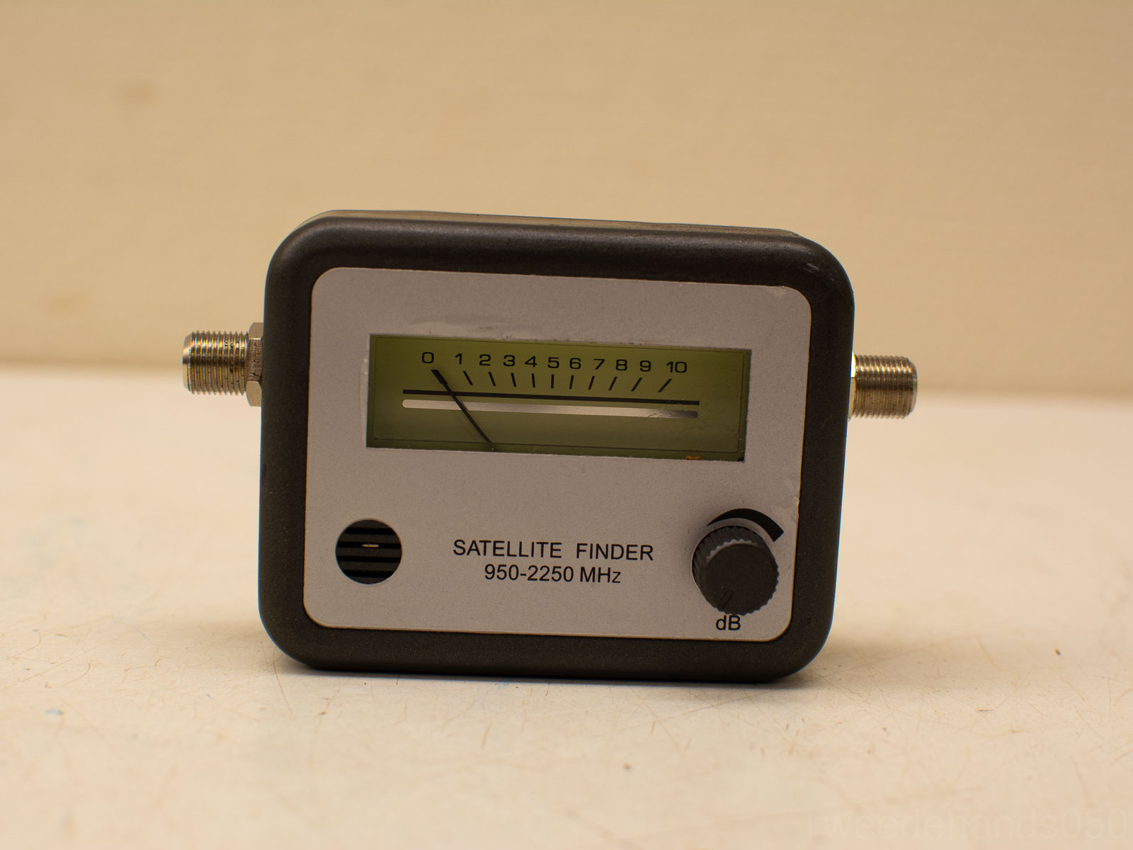 Satellite Finder  30220