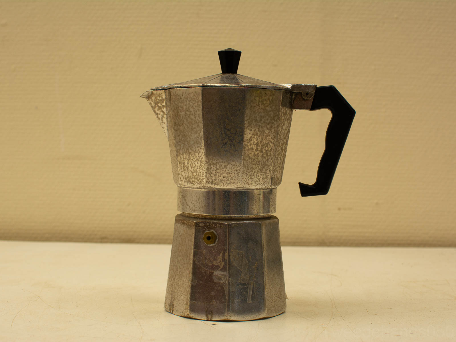 vintage aluminium koffie pot  29798