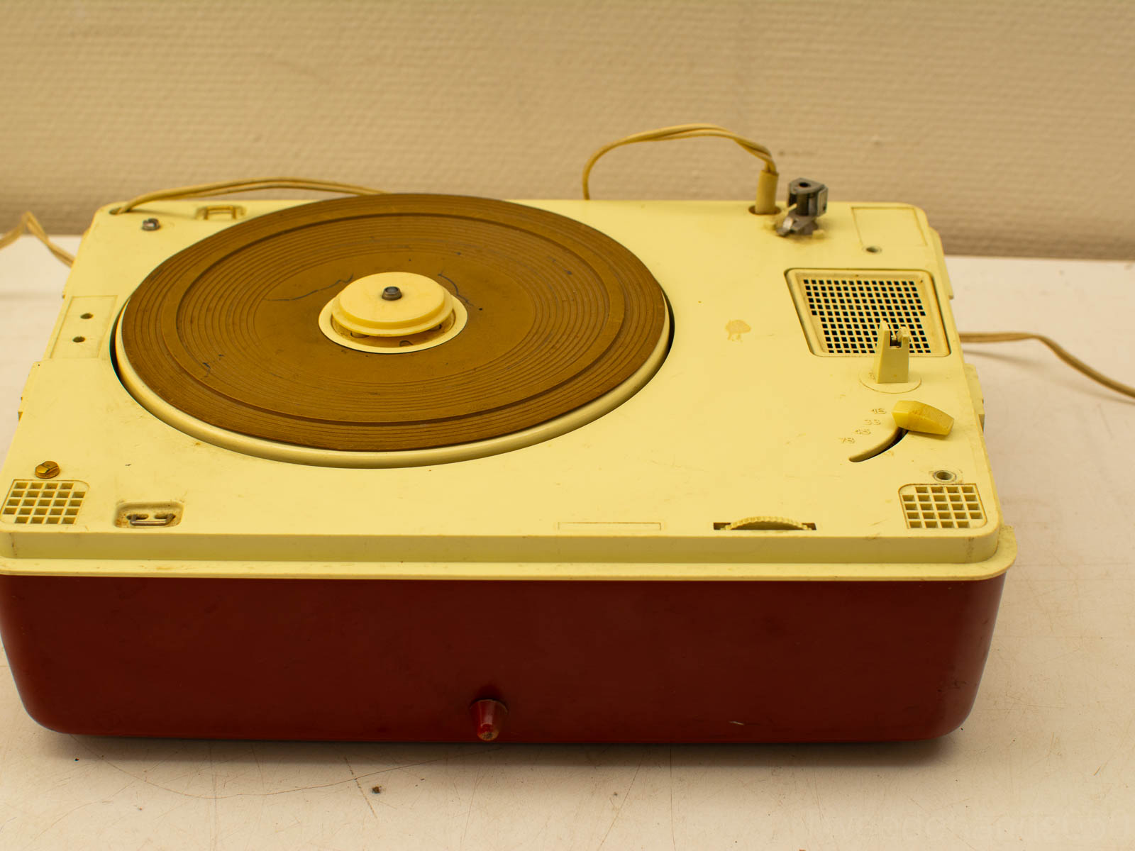 vintage   philips platenspeler in koffer 29801