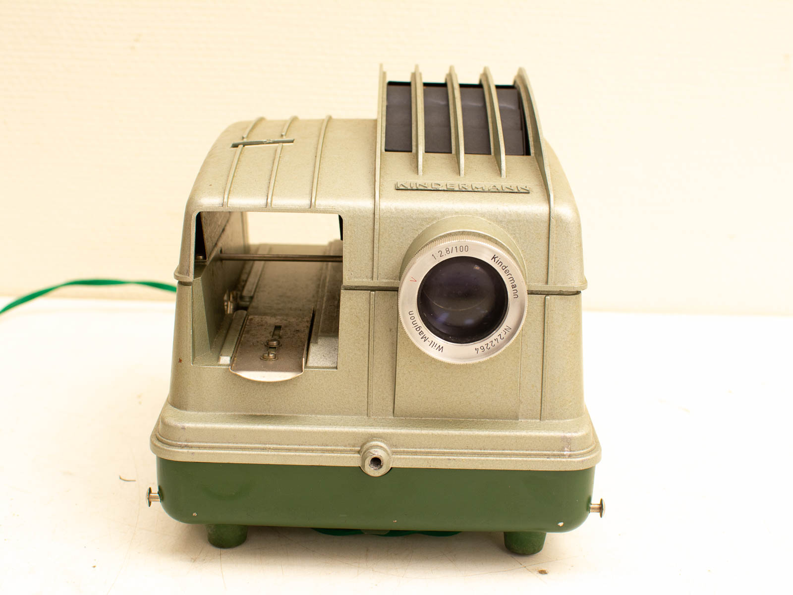 Kinderman kleinbeeld  projector 31259