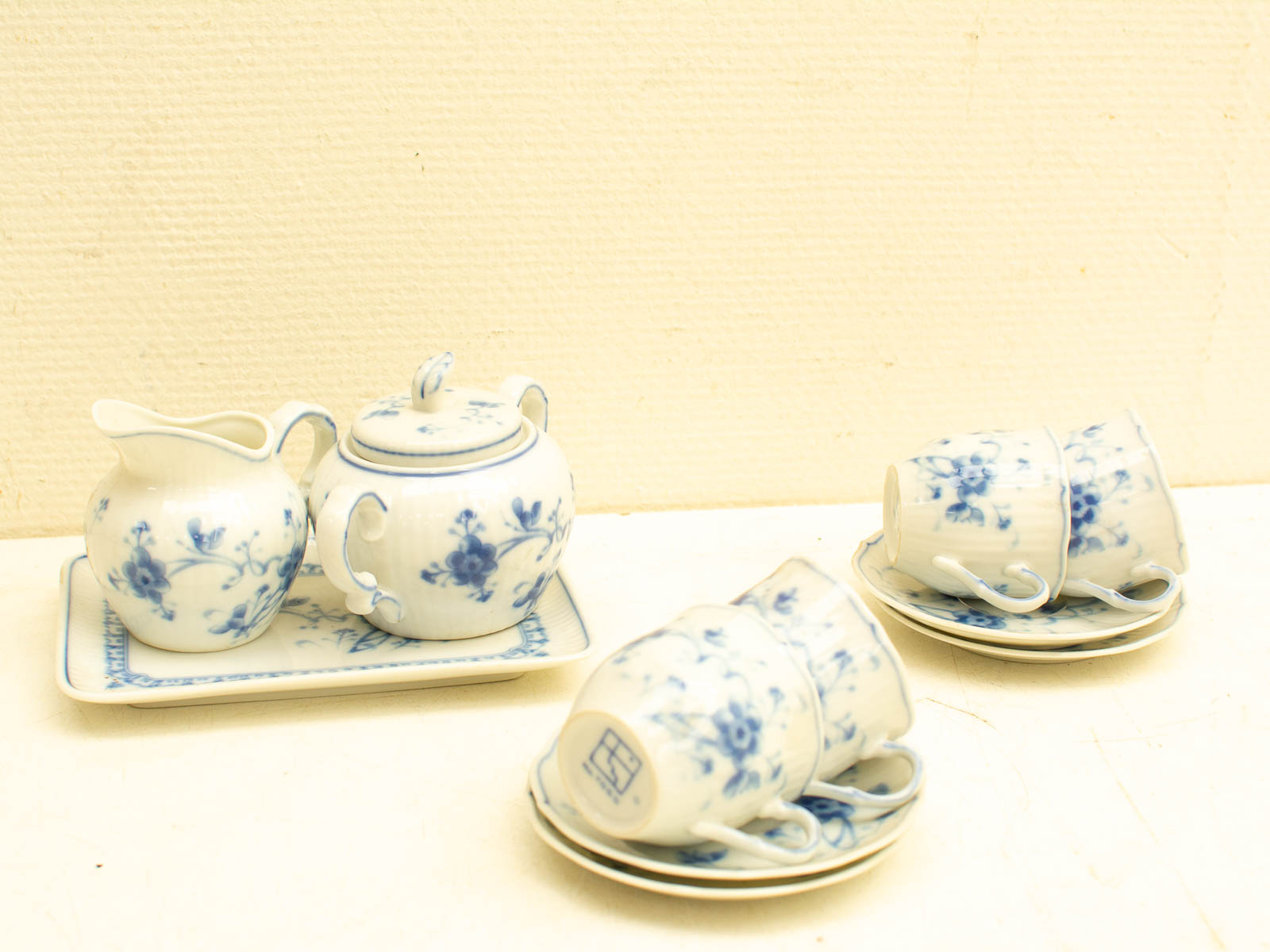 12 victoria blue servies  31959