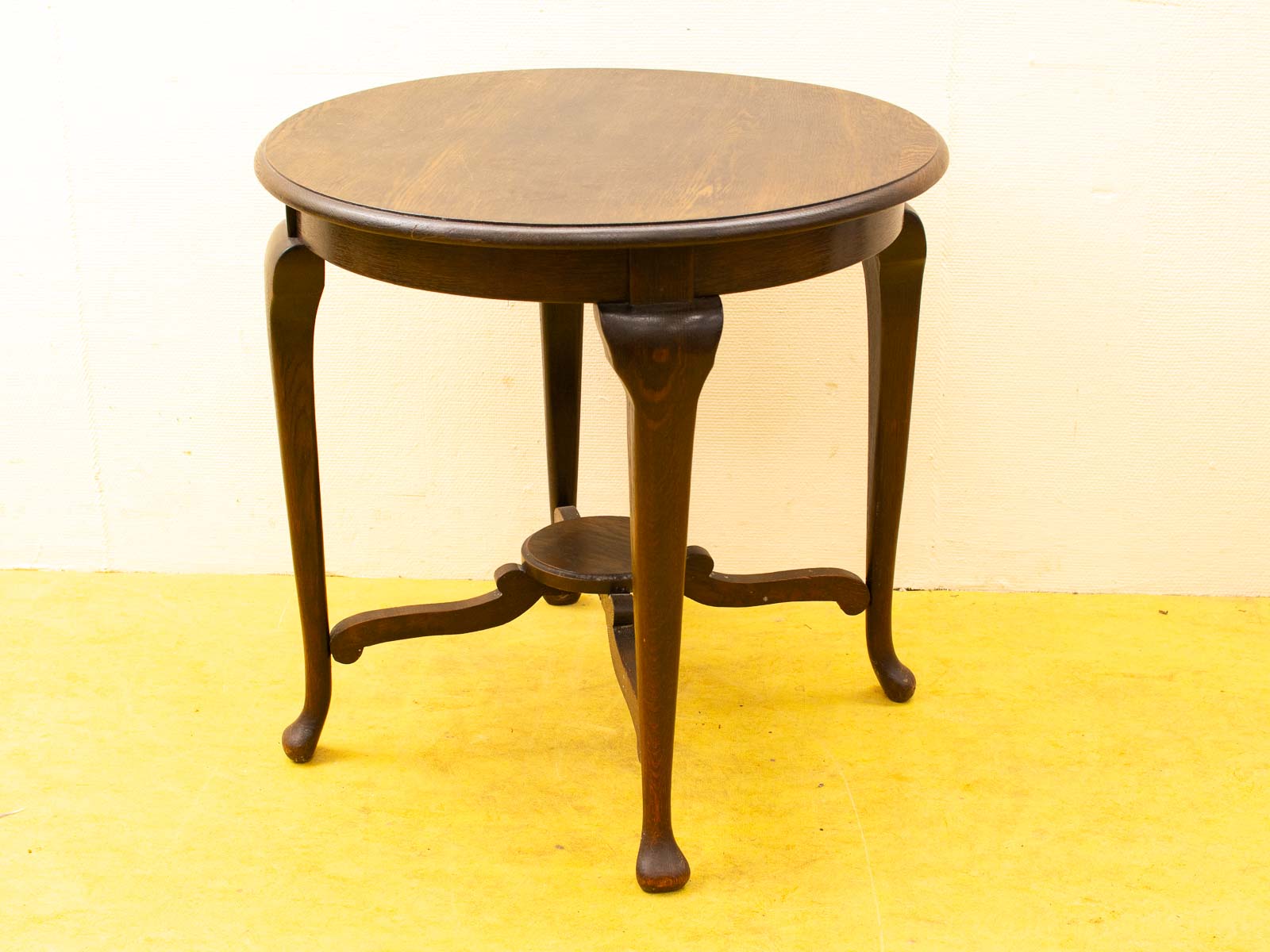 Eikenhouten ronde salontafel  31728