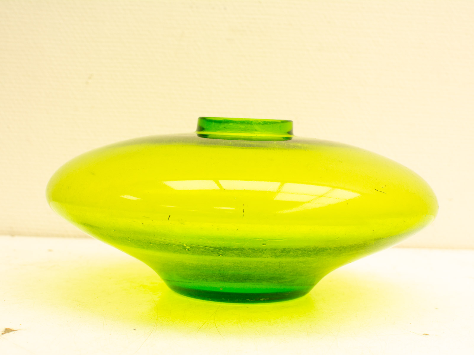 groene vaas van glas 31681