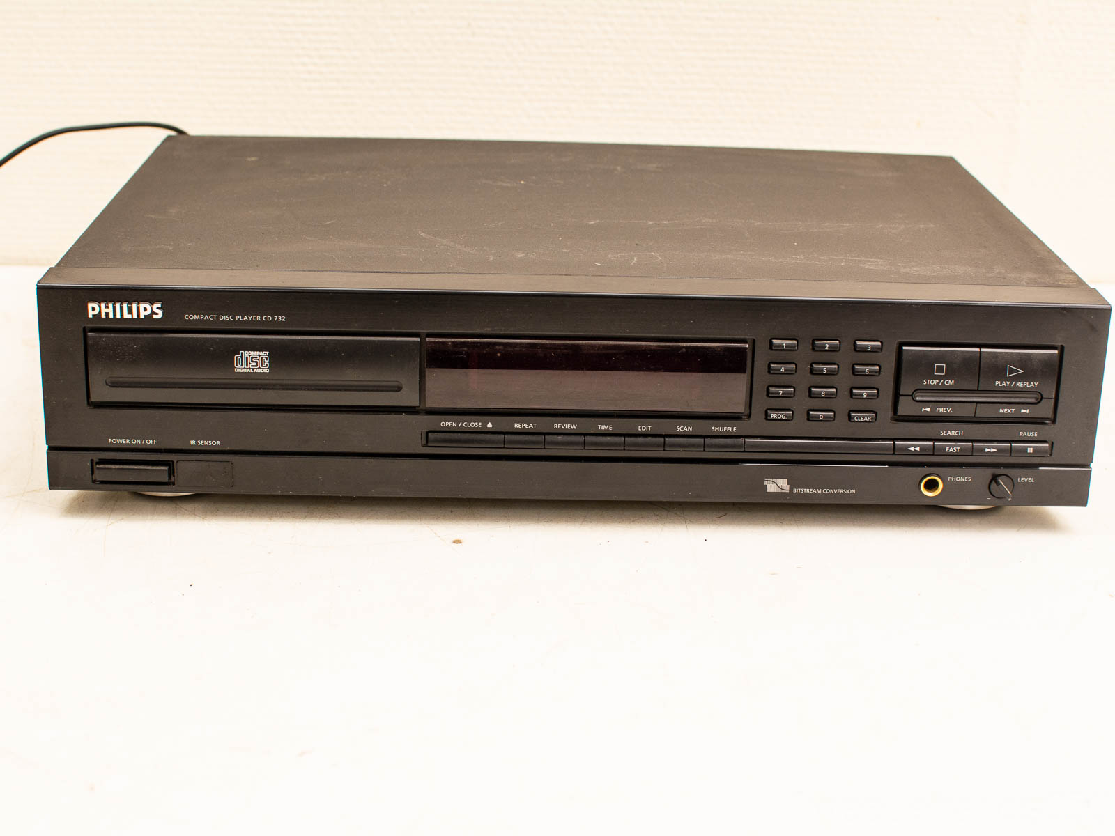 Philips compact disc player  cd 732 31464