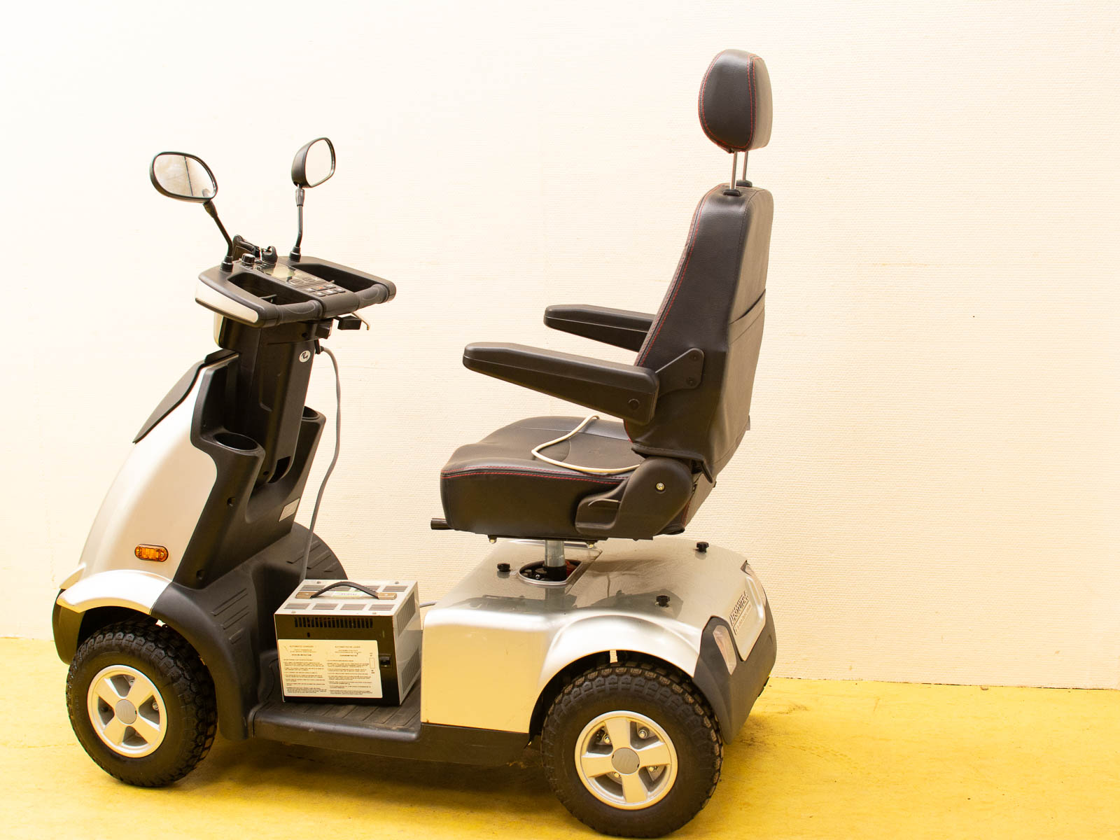 scootmobiel 32706