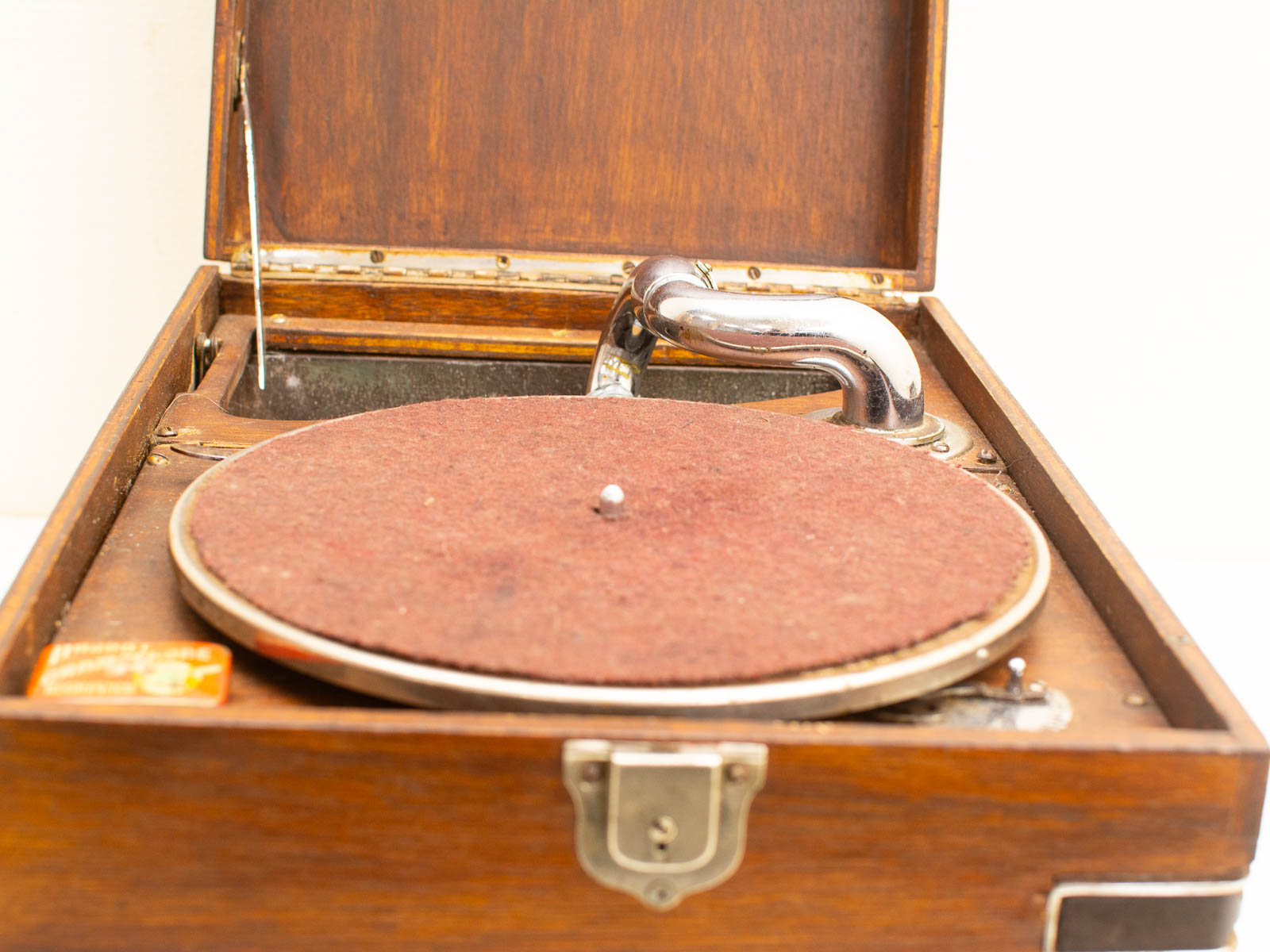vintage platenspeler in houten koffer 36650