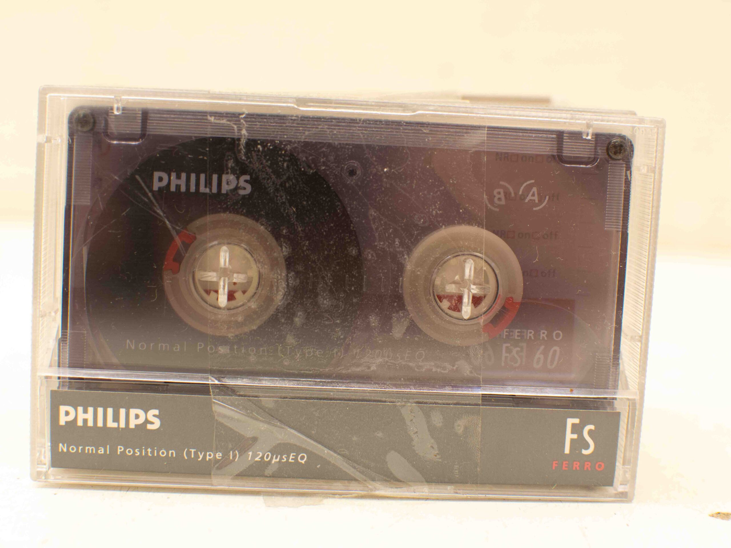 5 Philips cassettebandjes 38204