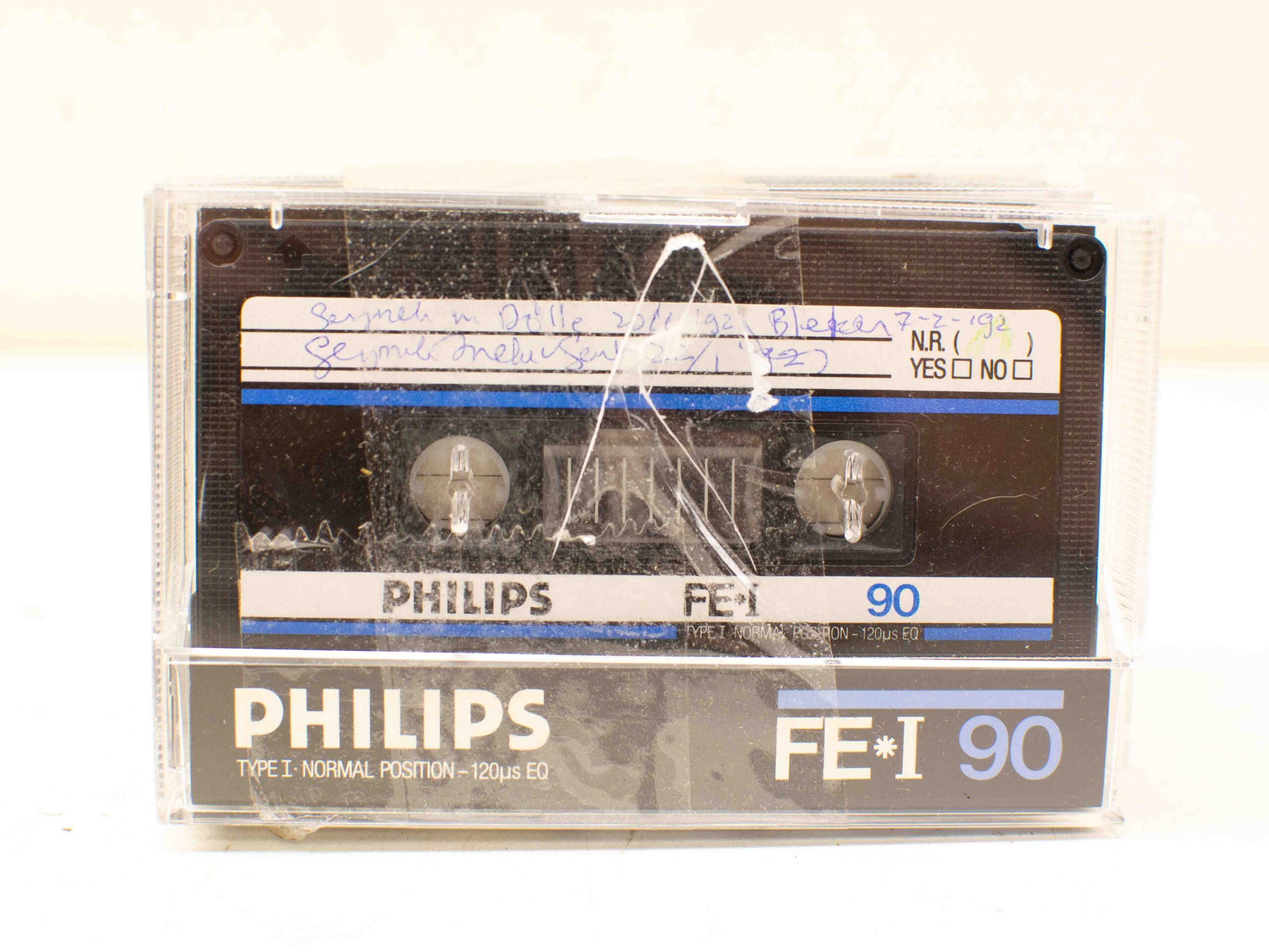 4 Philips cassettebandjes 38511