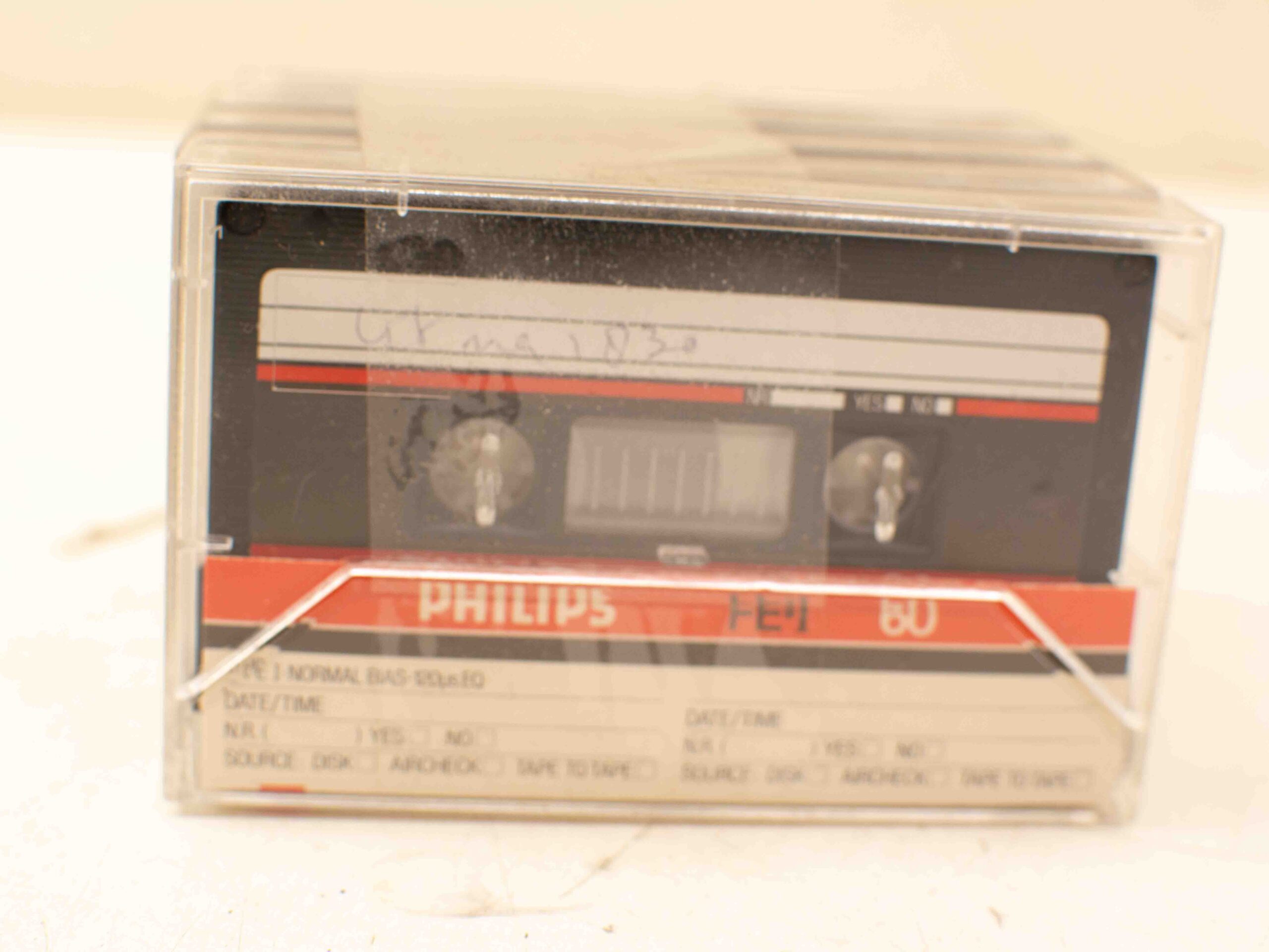 5 Philips cassettebandjes 38485