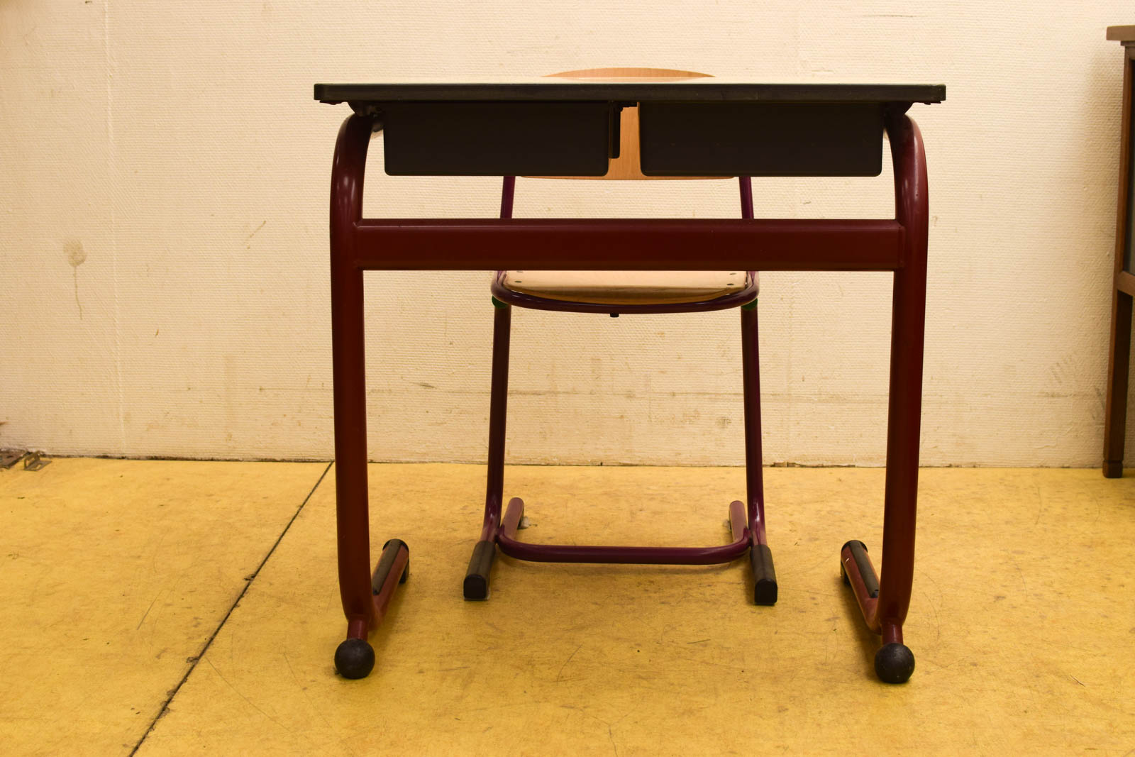 Schoolbankje met stoeltje  44512