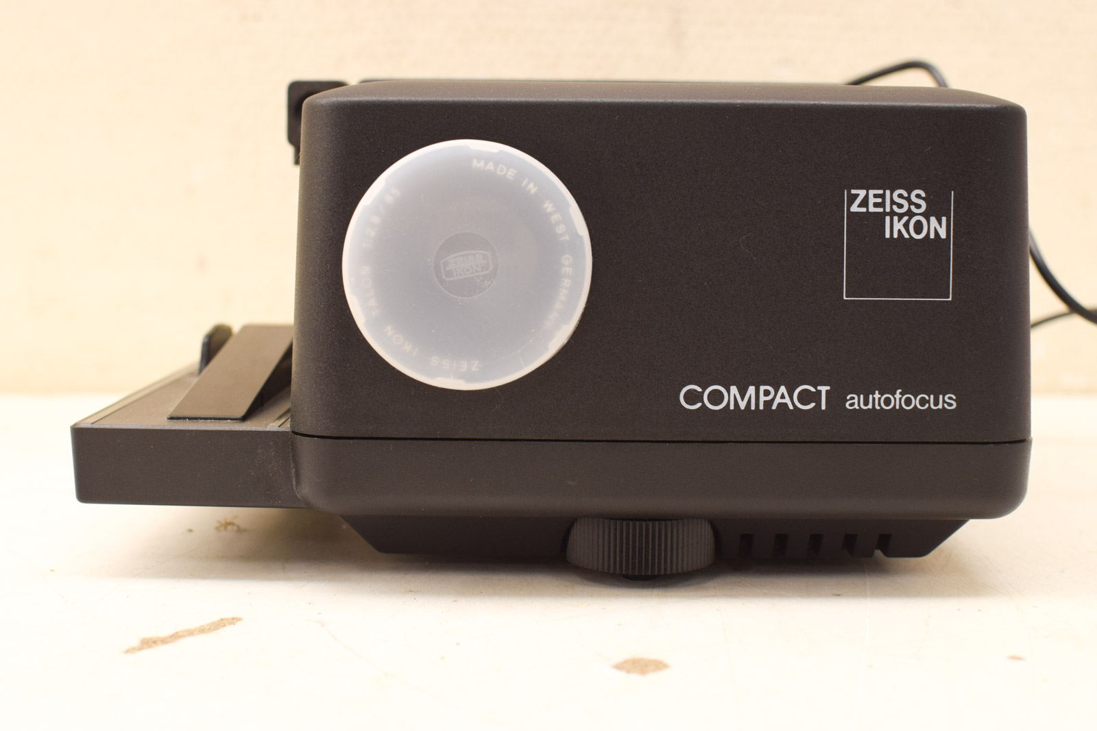 Zeis ikon diaProjektor 44726