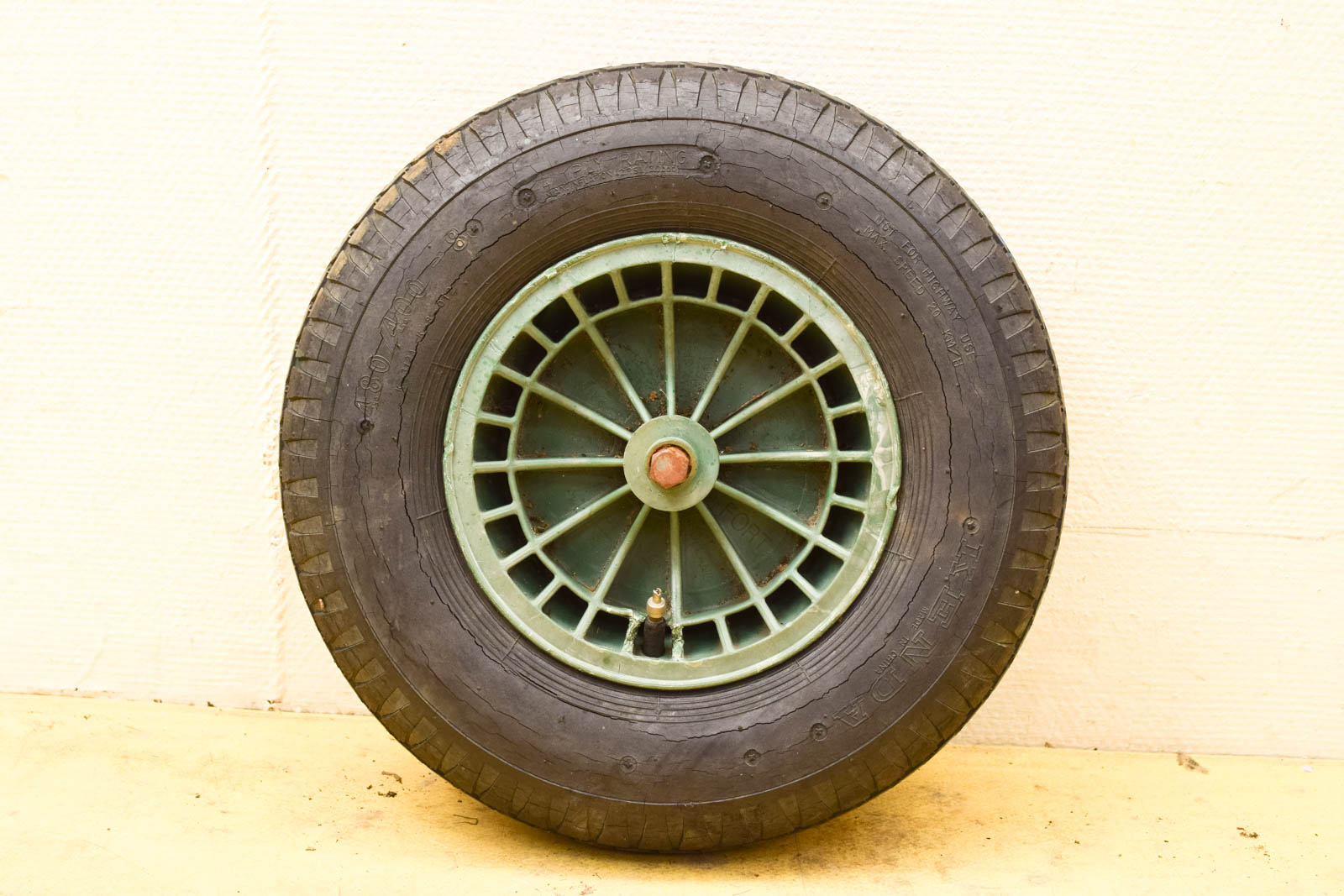 Wiel / Kruiwagenwiel 44936