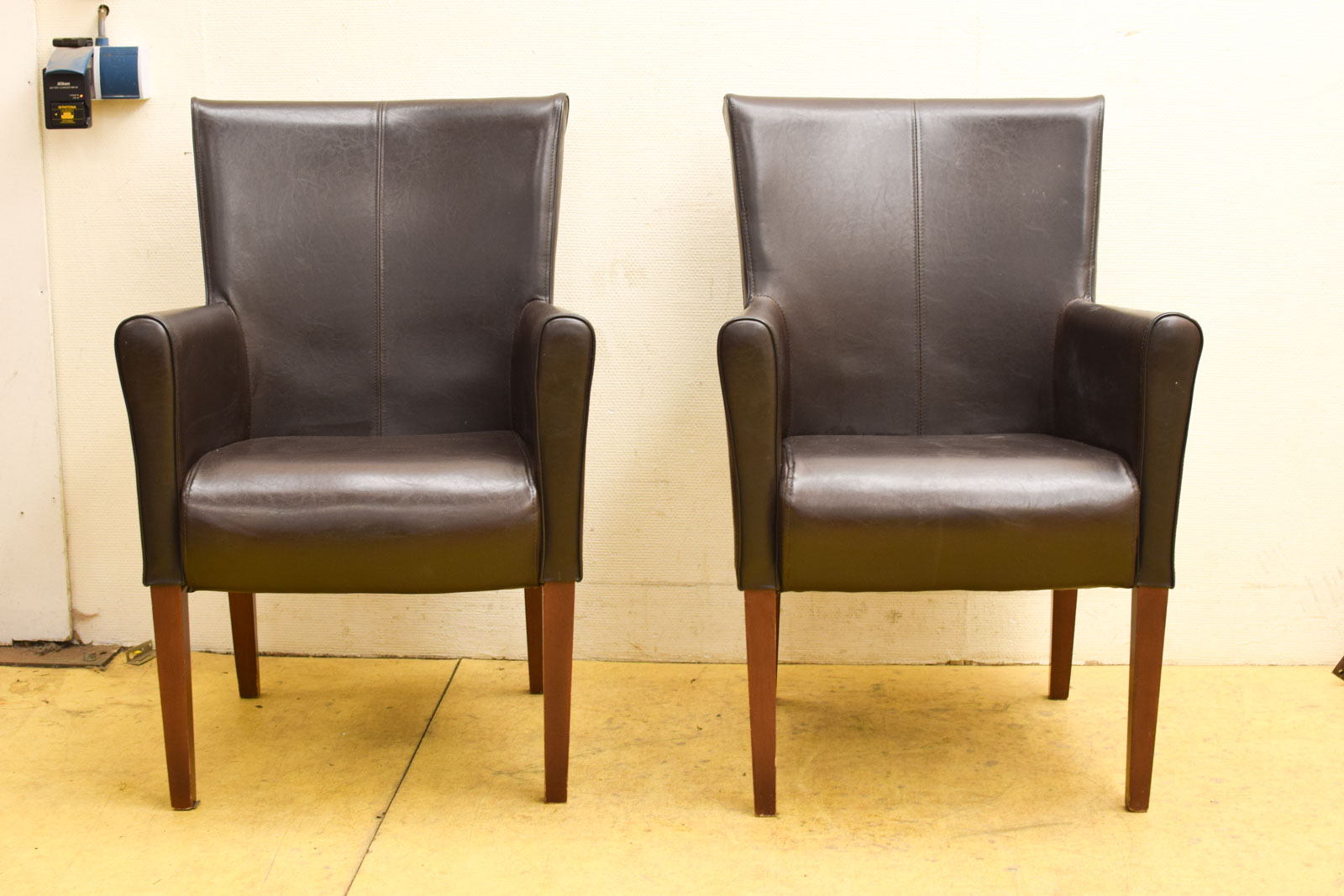 4 stuks Eetkamerstoelen  45070
