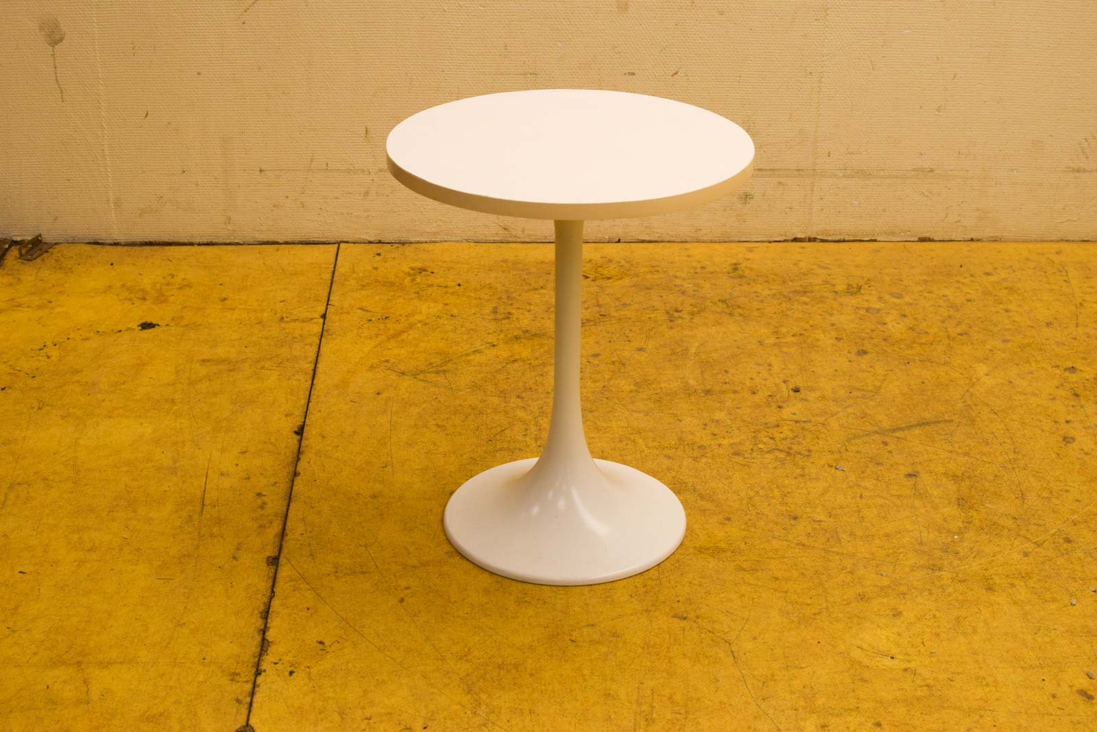 Ronde bijzettafel  45092