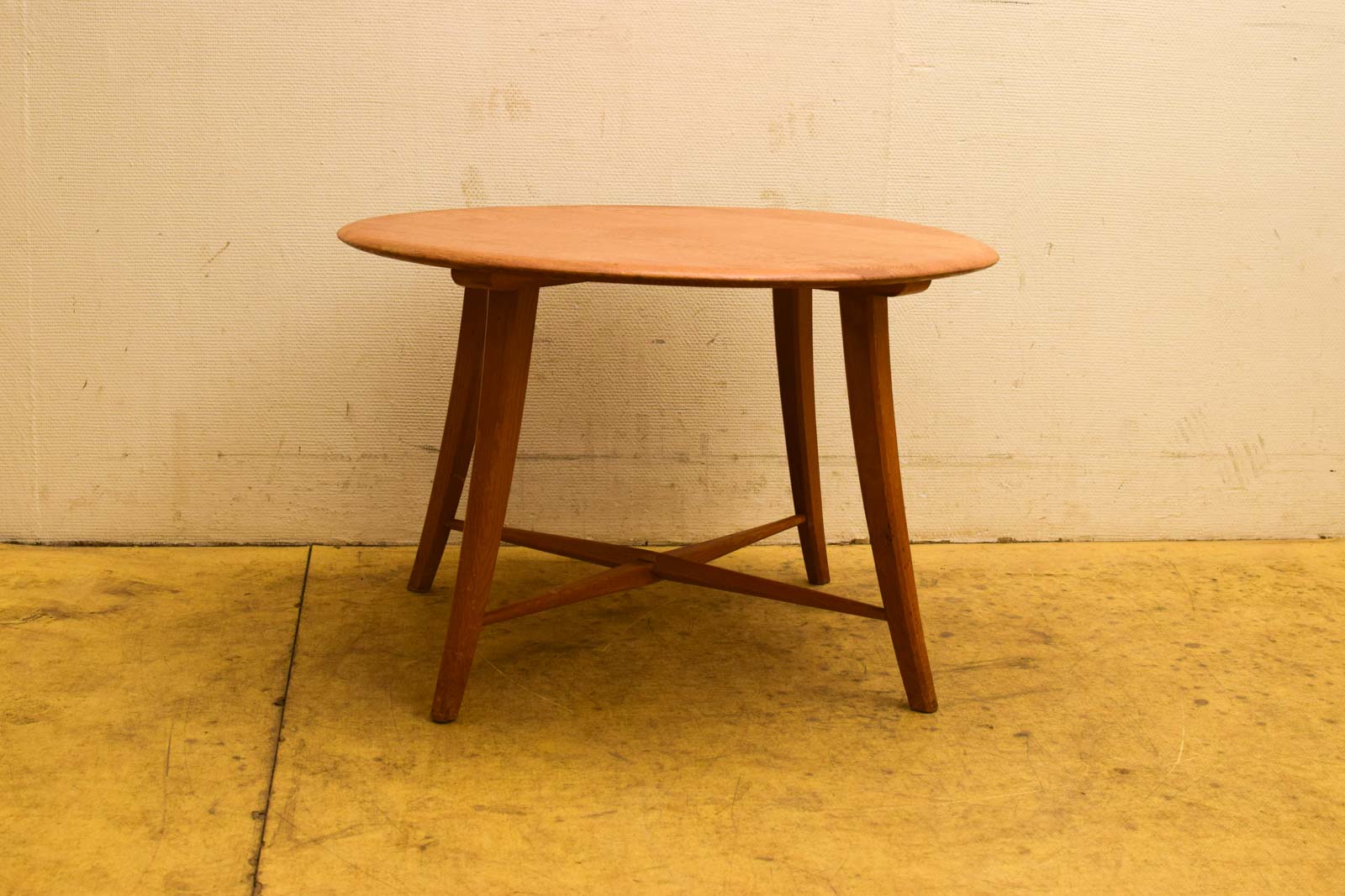 Houten ronde Salontafel 45132