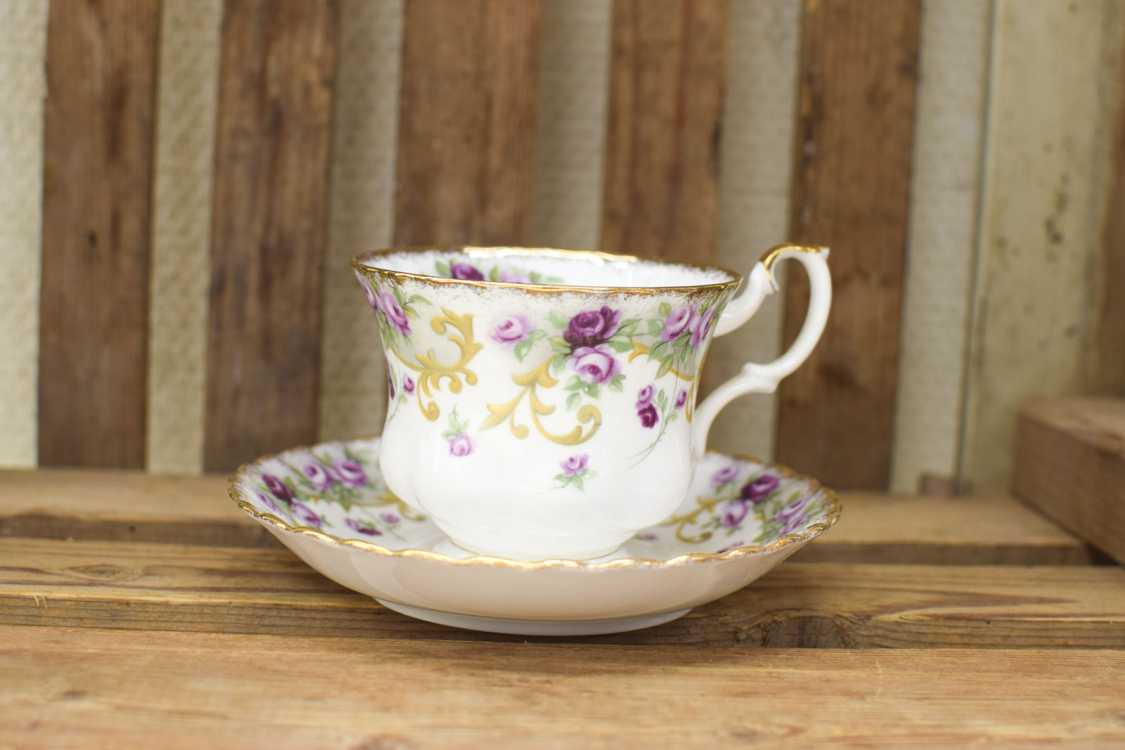 Royal Albert porseleinen kop en schotel  45246