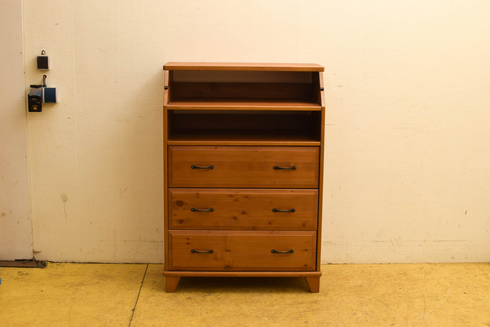 Houten commode  45253