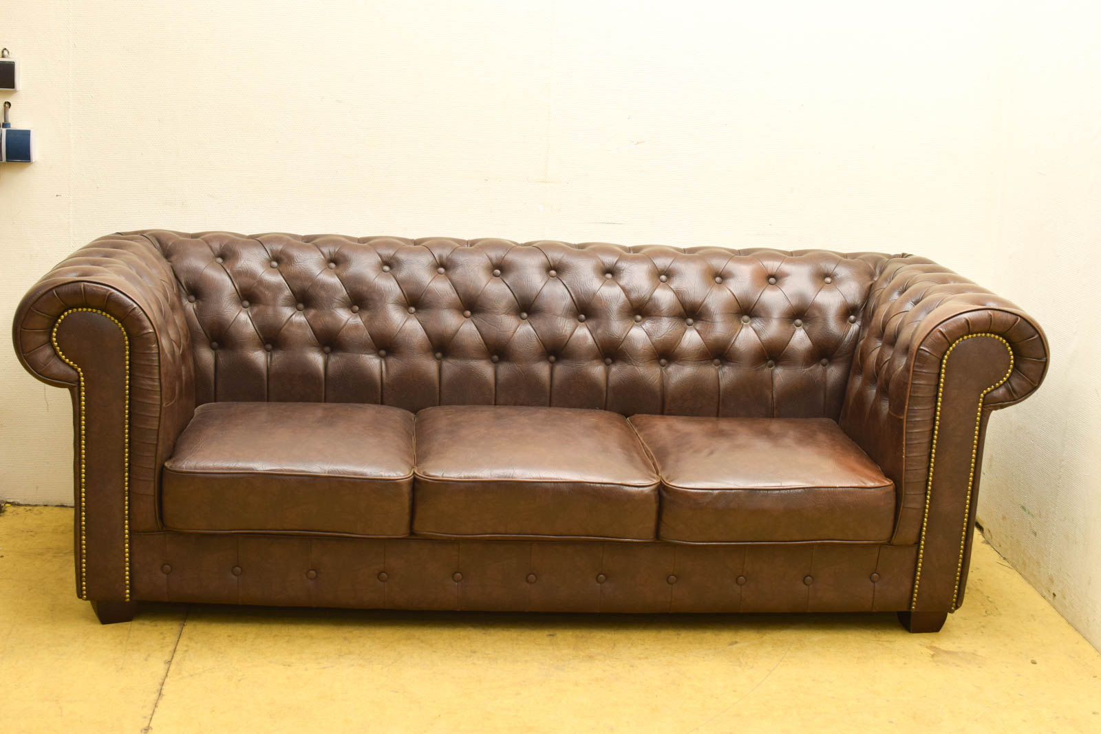 Chesterfield 3 persoons bank  45260