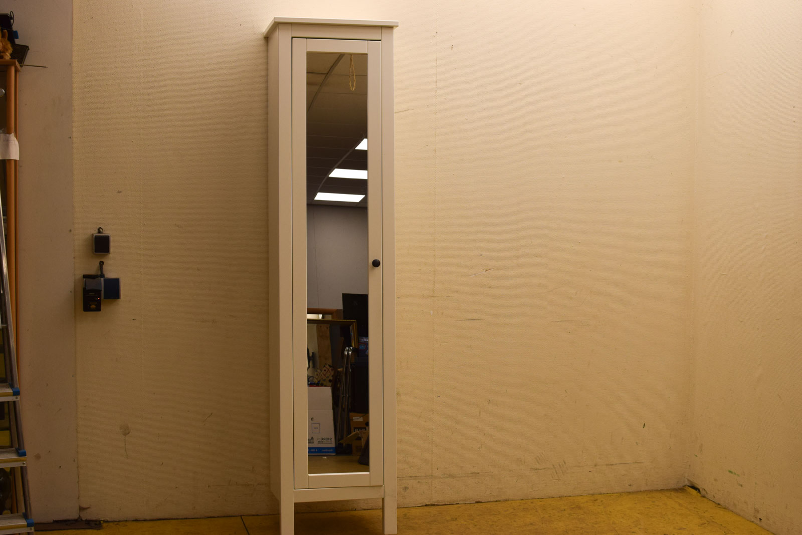 Hoge Badkamerkast met spiegeldeur  45285