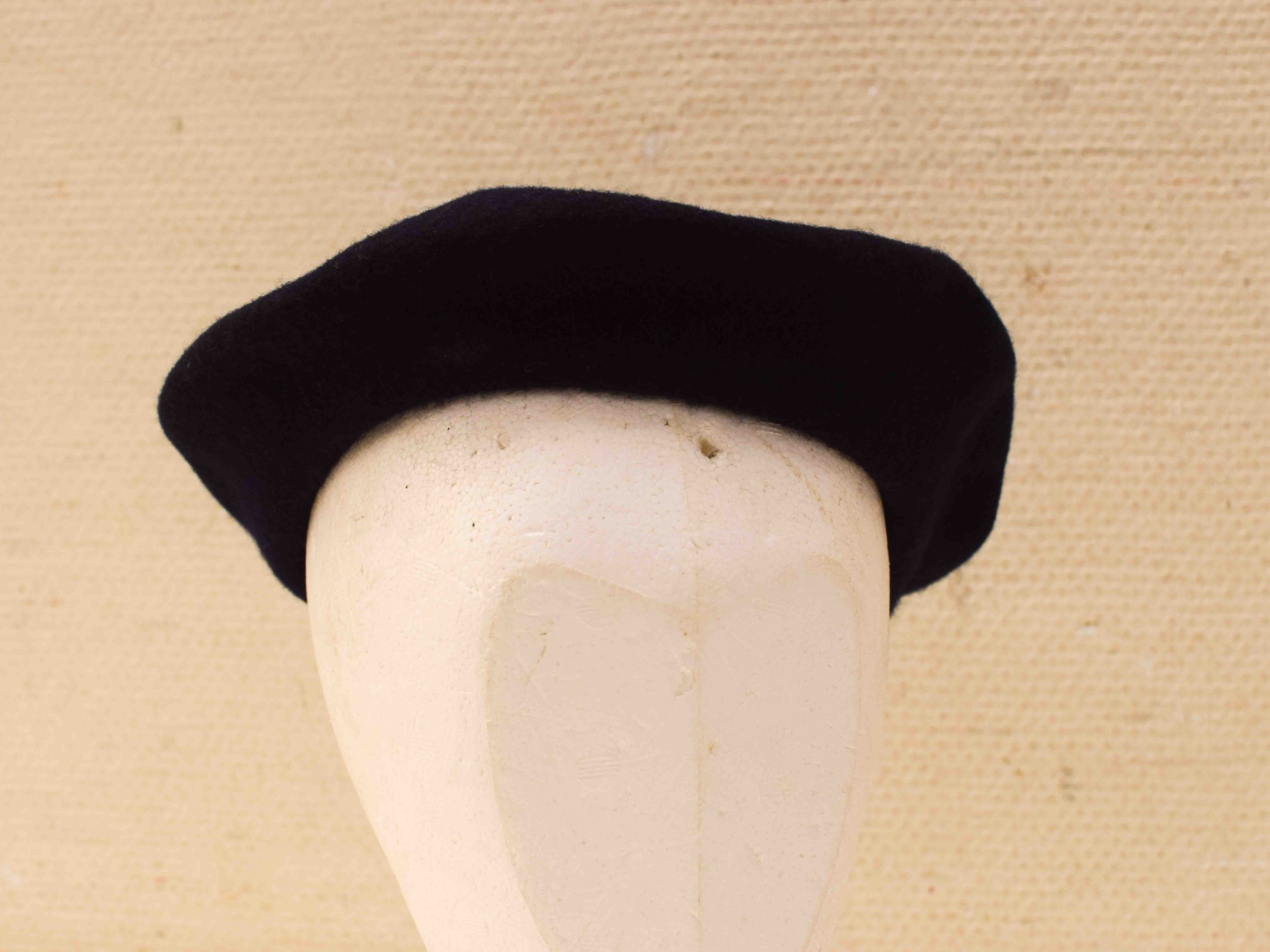 Baret 44736
