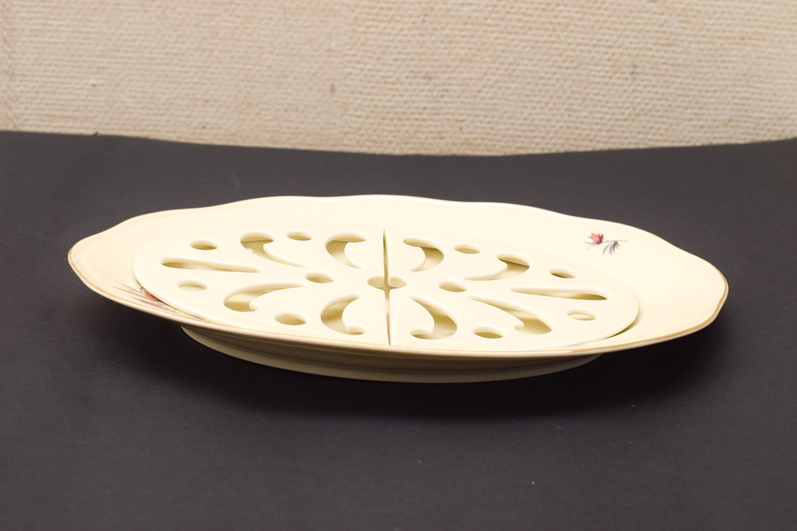 Pirkenhammer  porseleinen   Lekschaal/uitlekschaal  45692