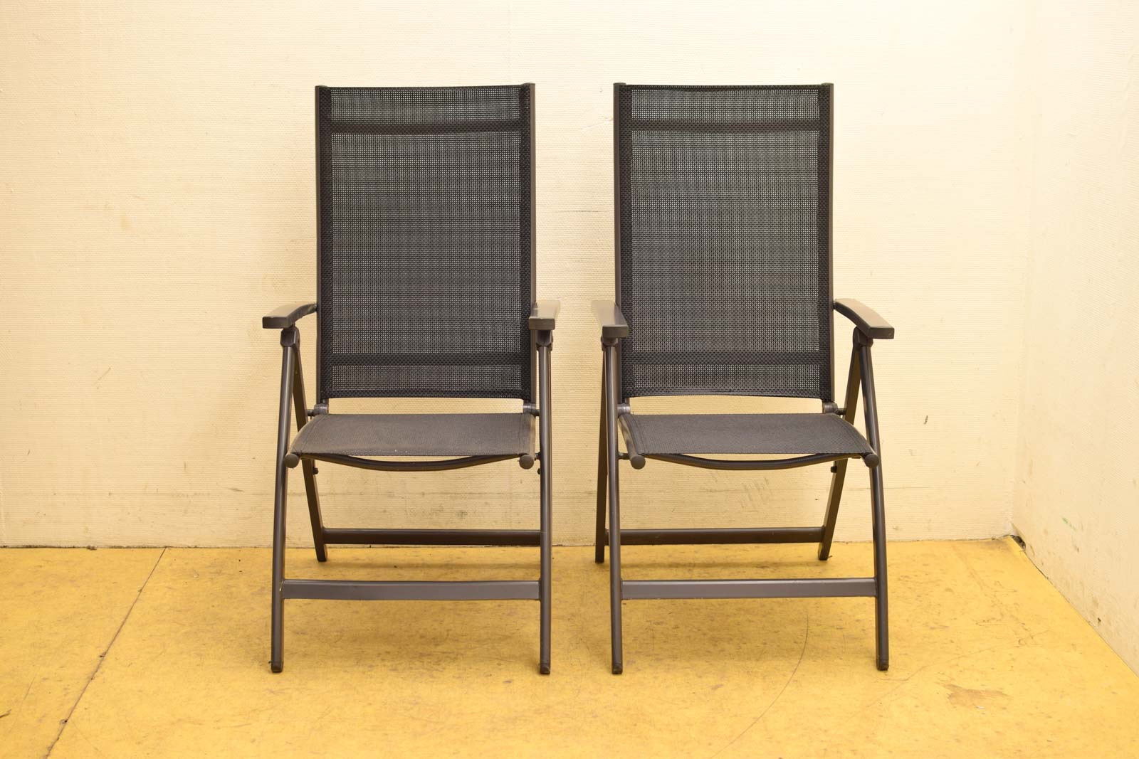 2 stuks inklapbare tuinstoelen  46205