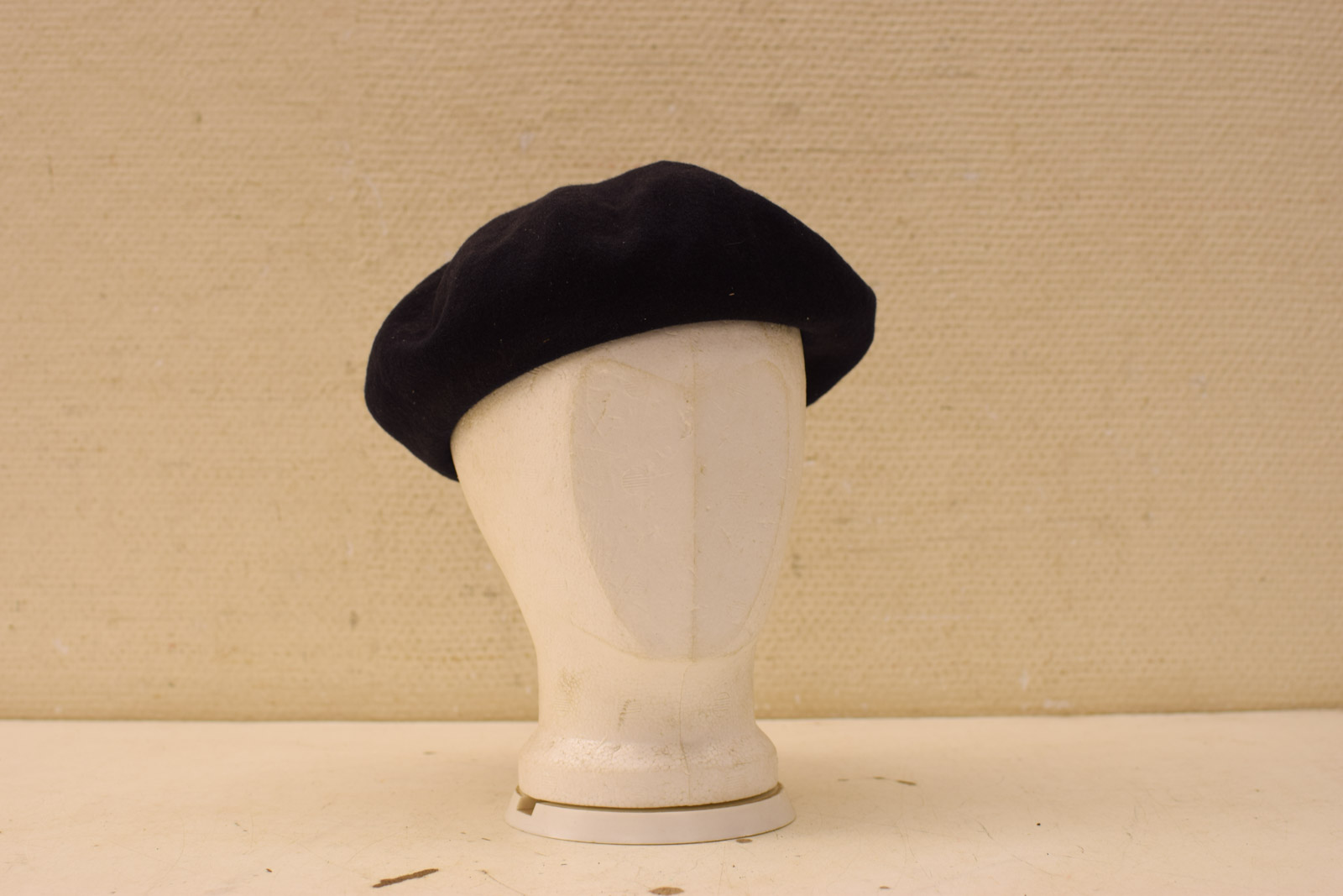 Baret 46254