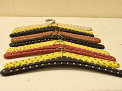 Alternative view of 9 stuks vintage Kapstokken 46271