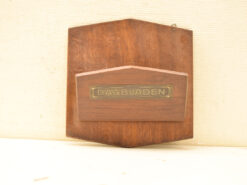 Houten dagbladhouder voor aan de muur 46302