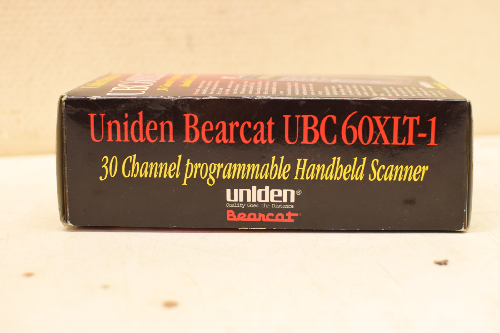 Uniden Bearcat ubc60xlt-1  30 channel programmable handheld scanner 46316