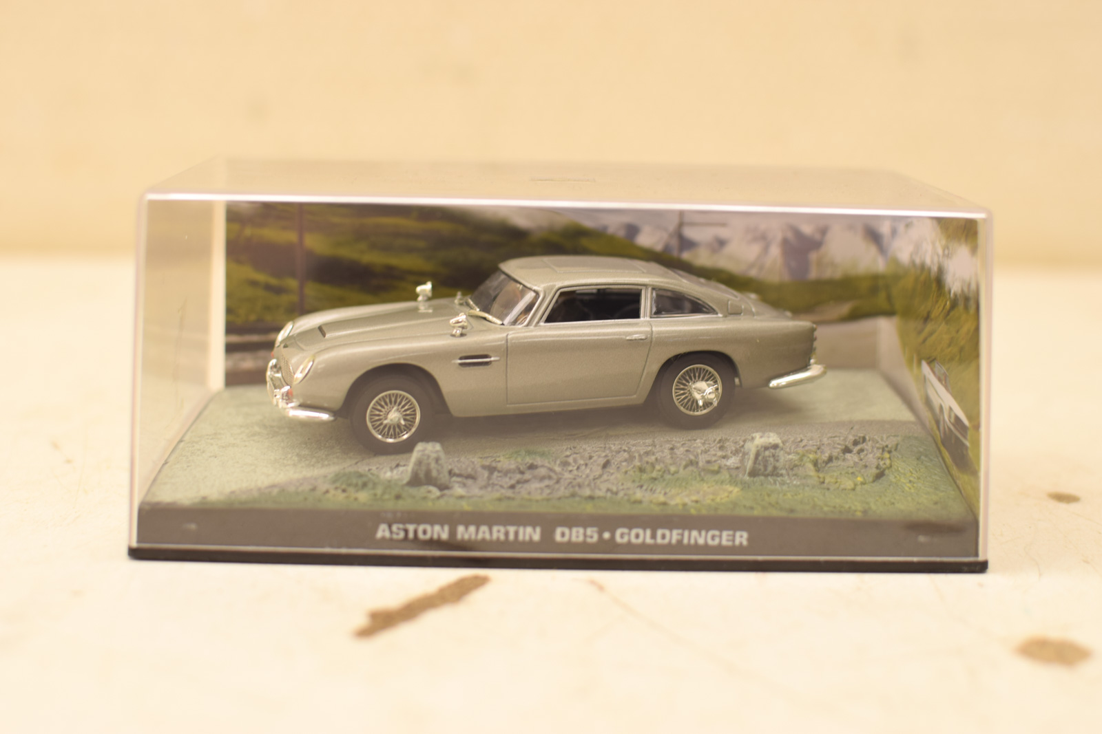 007  Aston martin db5 Goldfinger  auto  46323