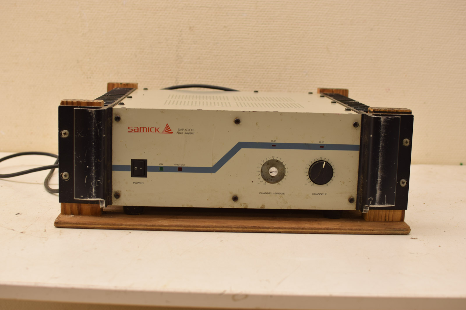 Samick  Power amplifier  46549