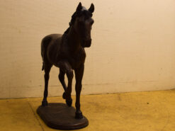 Alternative view of Bronzen beeld van een Paard 46688