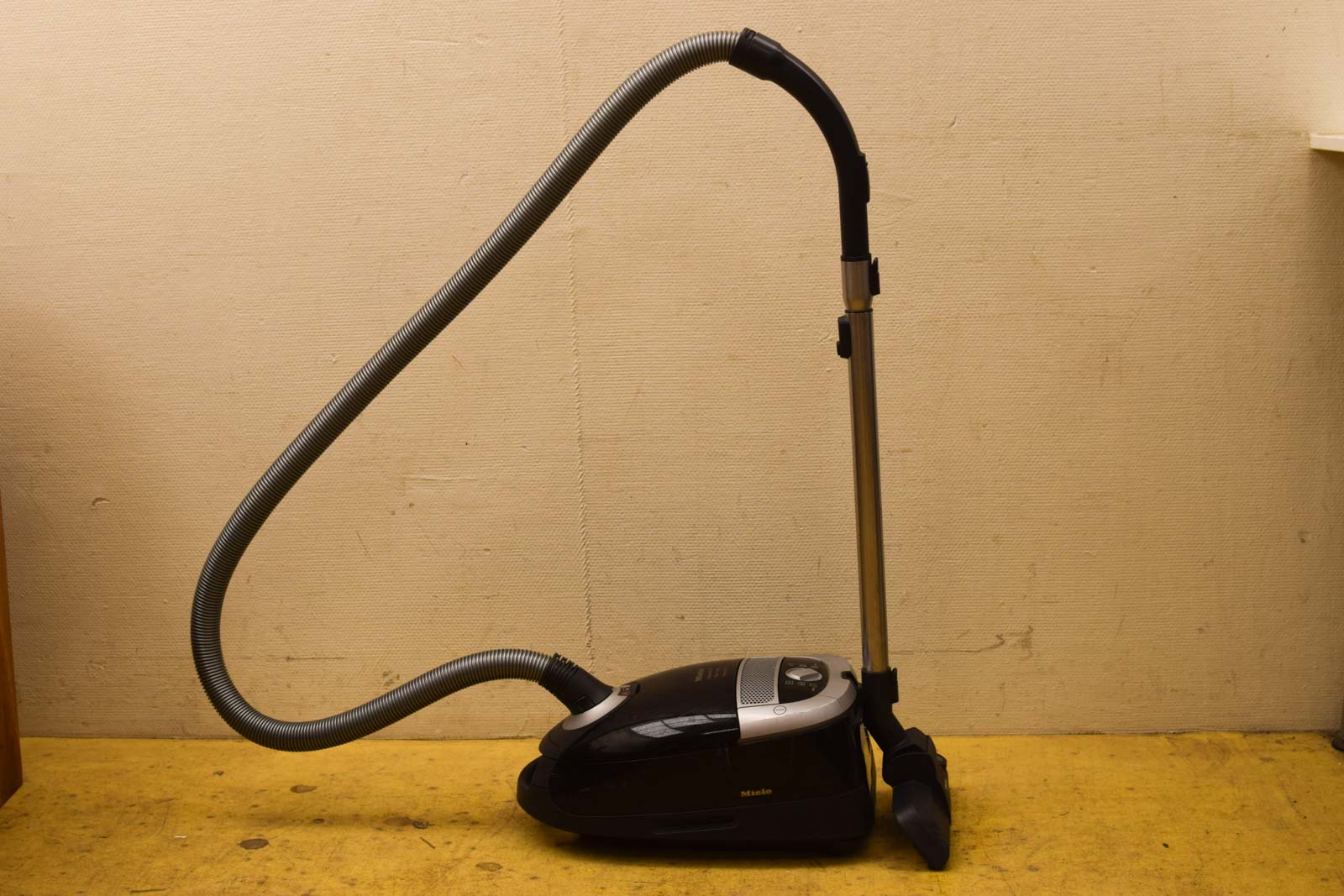 Miele complete c2 Black pearl powerline 46732