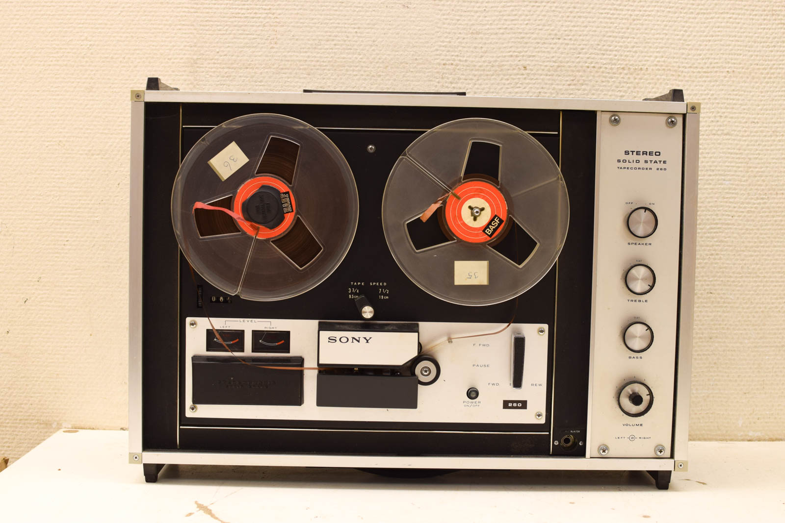Sony stereo solid state tapecorder 46738