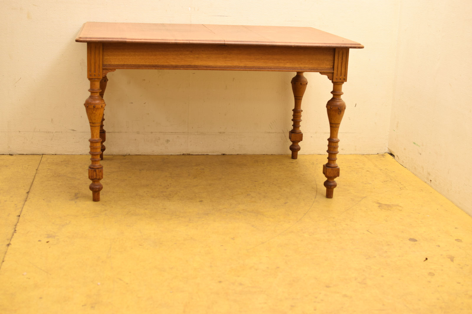 Houten Eettafel 46247