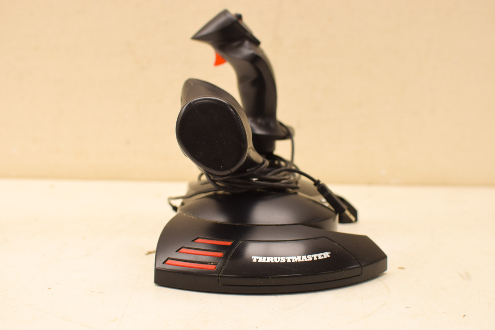 Alternative view of Thrustmaster  Joystick 46195