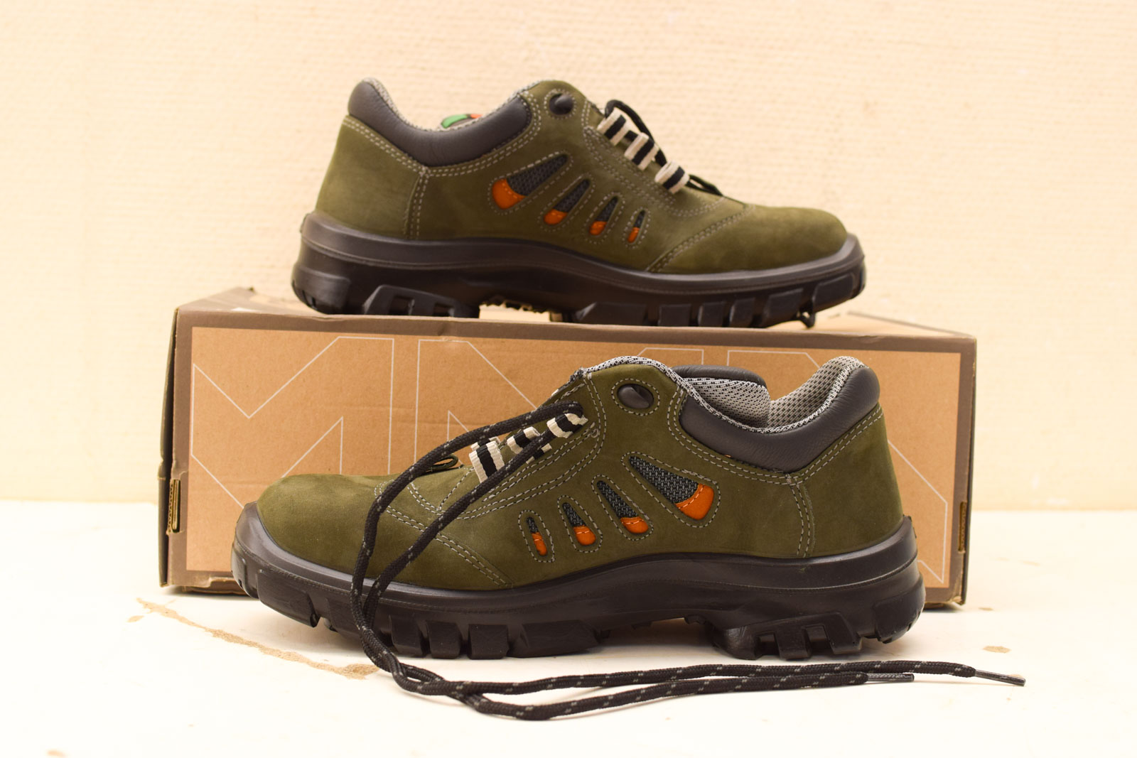 M Emma Werkschoenen met stalen neus 46970
