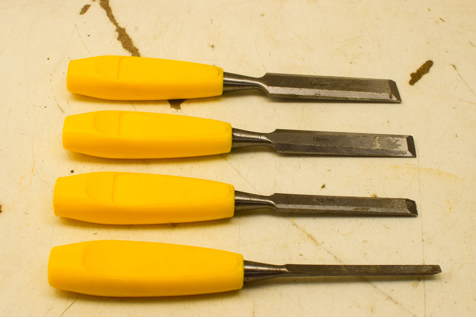 4 stuks beitelset  47016