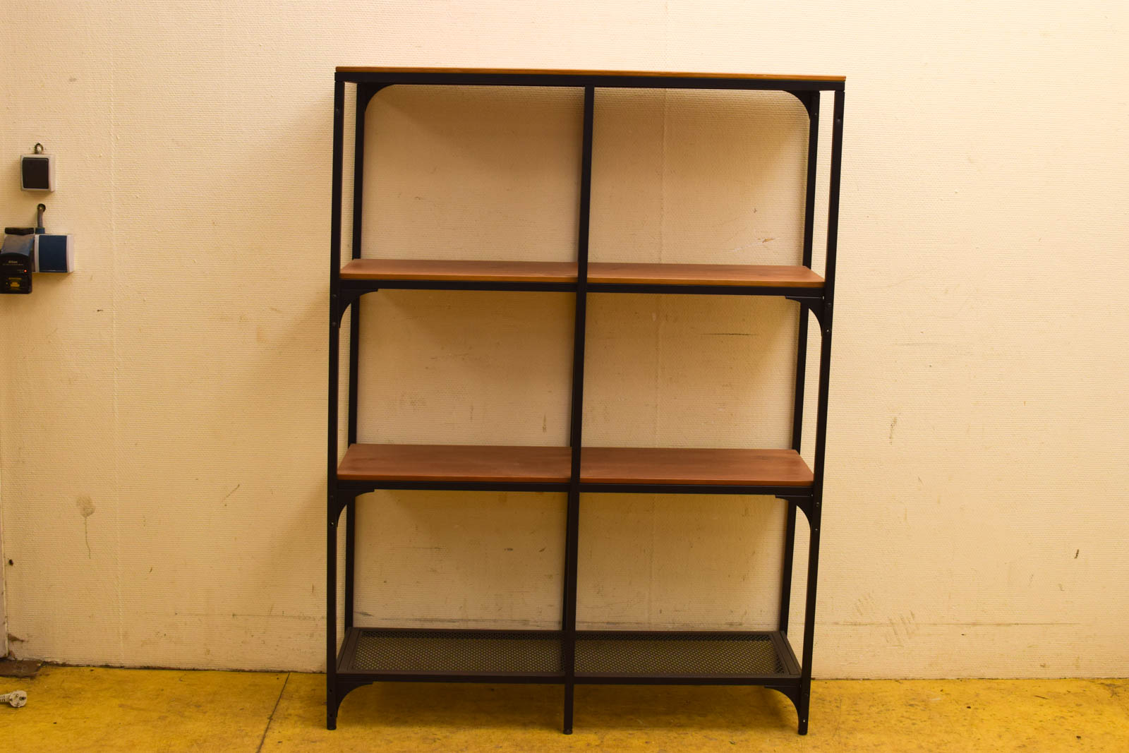 Stellingkast  47028