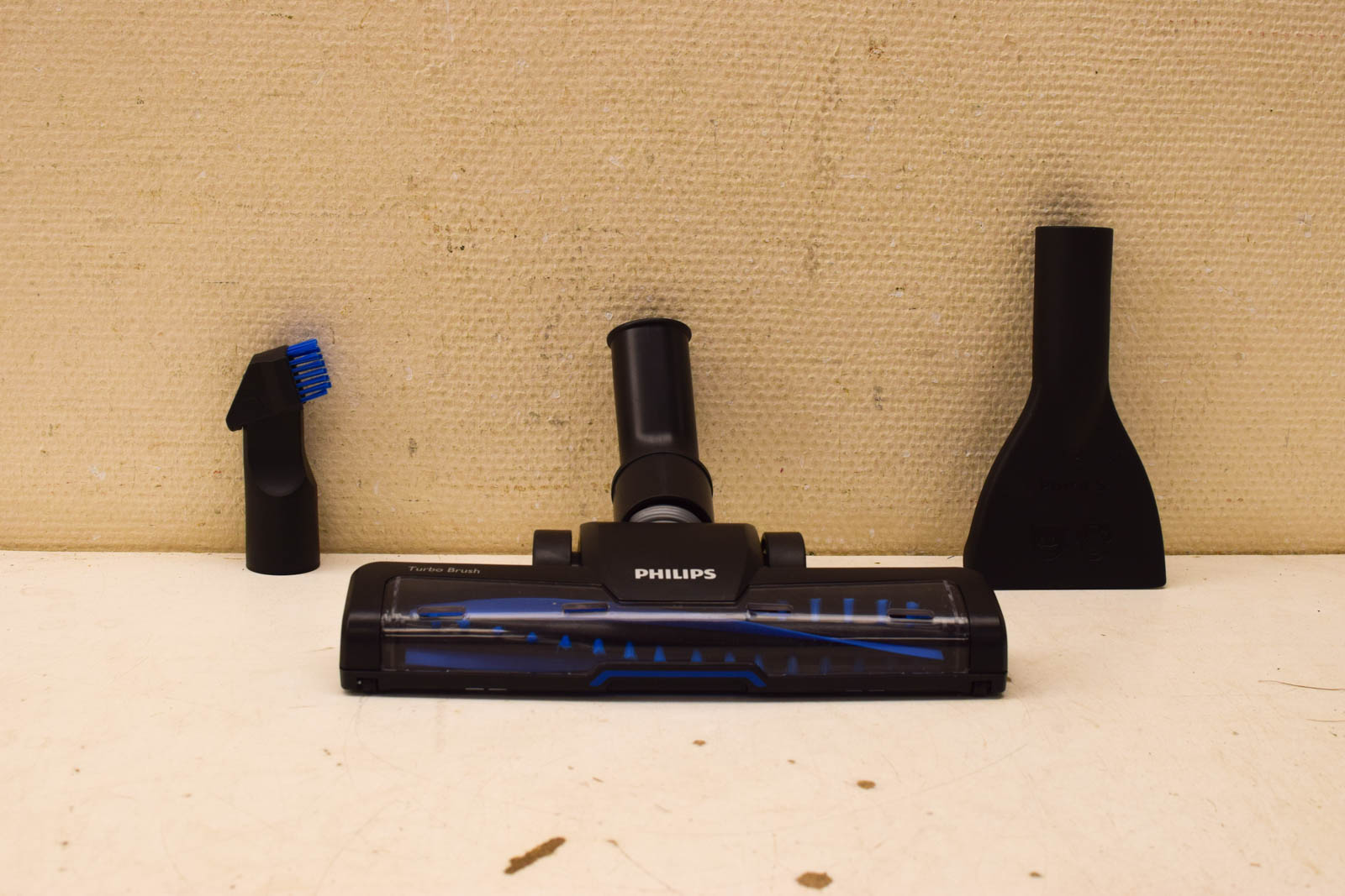 Voetstuk en 2 hulpstukken voor een Philips Turbo Brush  47081