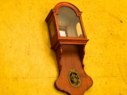 Houten Behuizing van een wandklok 47143