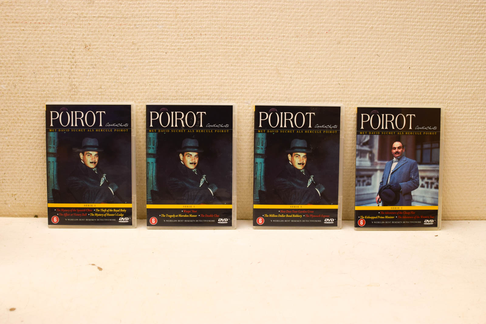 Alternative view of 9 DVD box Poirot    47194