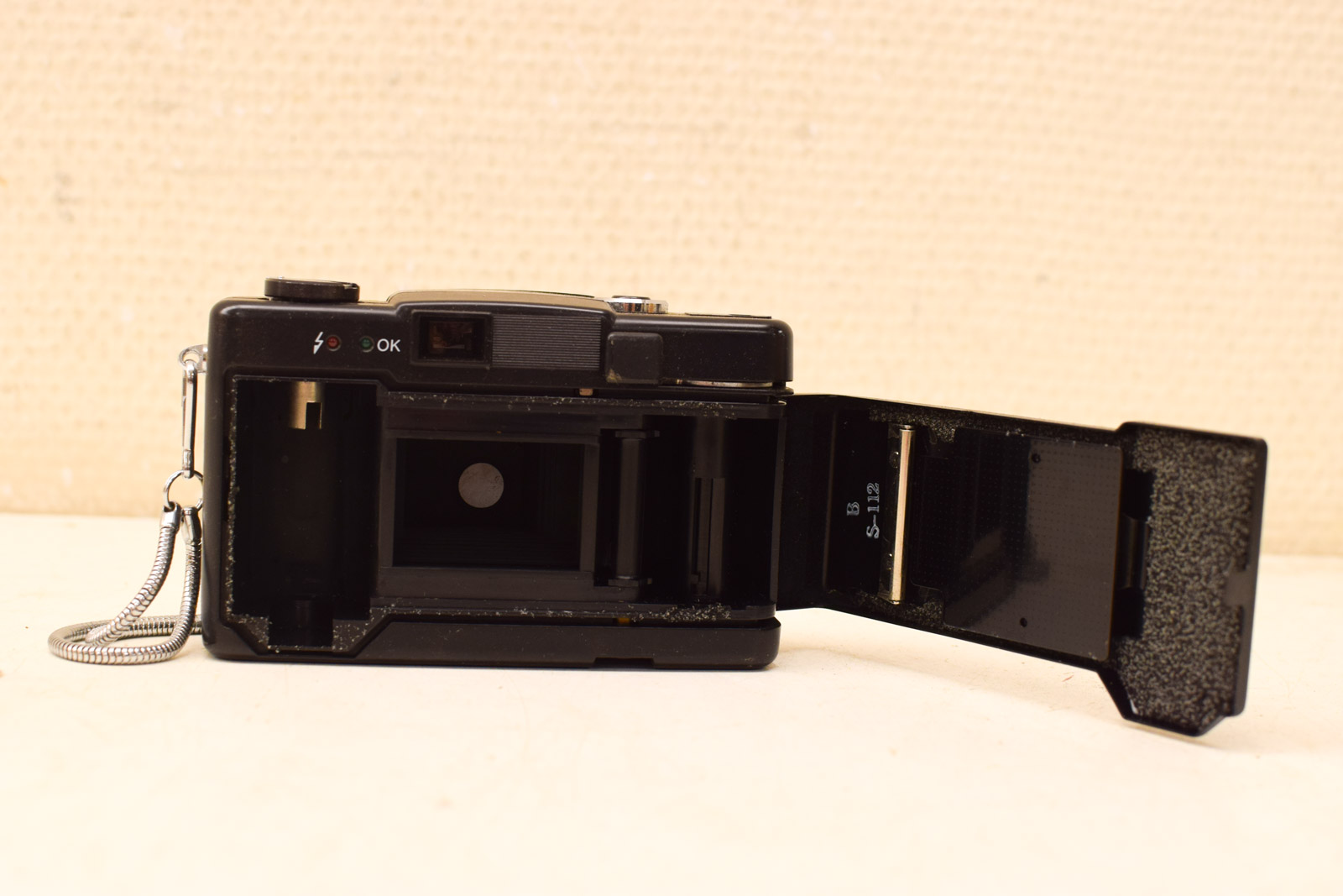 Alternative view of Revue 35 FC camera  47203