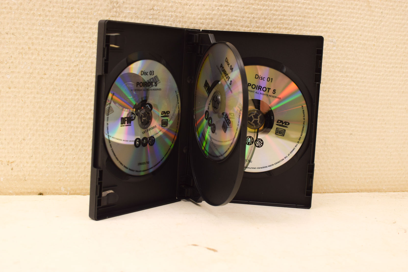 Alternative view of 4 dvd box Poirot seizoen 5  47207